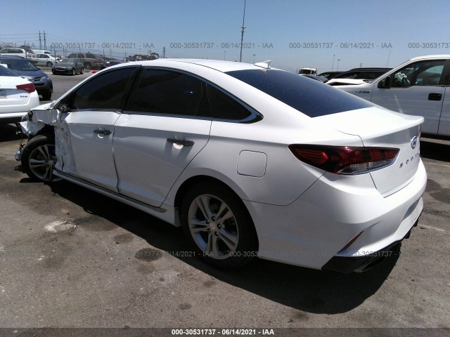 Photo 2 VIN: 5NPE34AF9JH598732 - HYUNDAI SONATA 