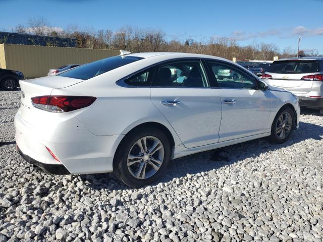 Photo 2 VIN: 5NPE34AF9JH599394 - HYUNDAI SONATA SPO 