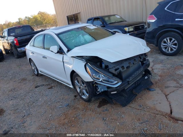 Photo 0 VIN: 5NPE34AF9JH618879 - HYUNDAI SONATA 