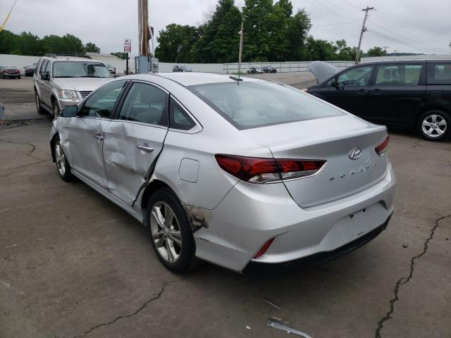 Photo 2 VIN: 5NPE34AF9JH630661 - HYUNDAI SONATA SPO 