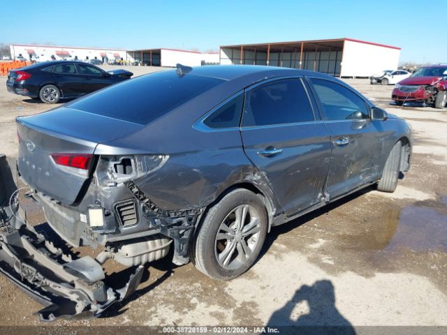 Photo 3 VIN: 5NPE34AF9JH646794 - HYUNDAI SONATA 