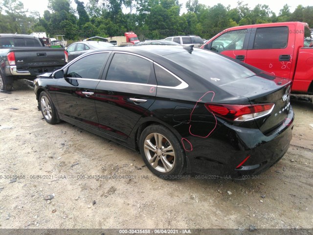 Photo 2 VIN: 5NPE34AF9JH651221 - HYUNDAI SONATA 