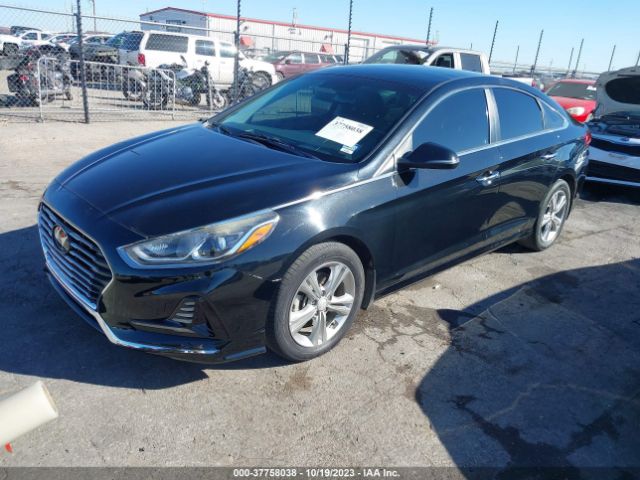 Photo 1 VIN: 5NPE34AF9JH677124 - HYUNDAI SONATA 