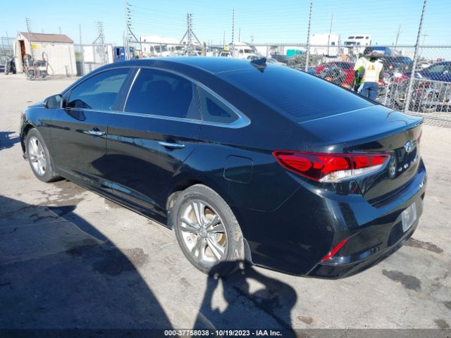 Photo 2 VIN: 5NPE34AF9JH677124 - HYUNDAI SONATA 