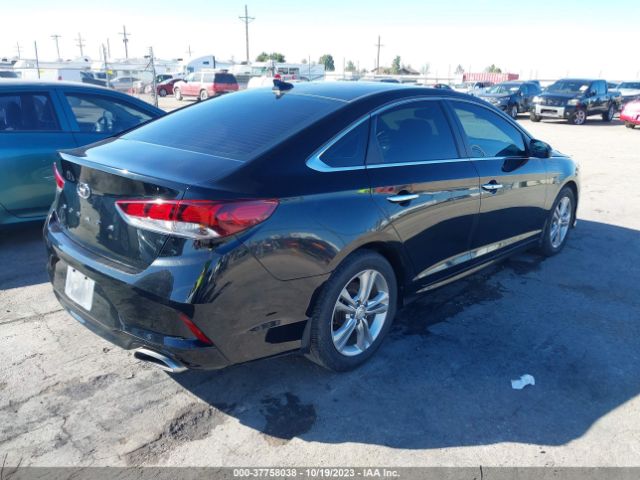 Photo 3 VIN: 5NPE34AF9JH677124 - HYUNDAI SONATA 