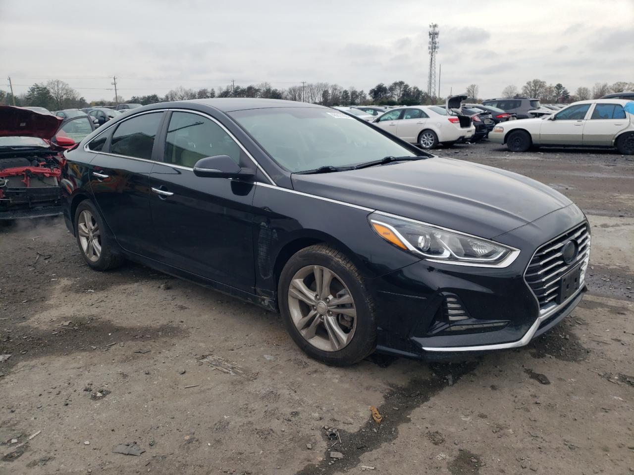 Photo 3 VIN: 5NPE34AF9JH679357 - HYUNDAI SONATA 