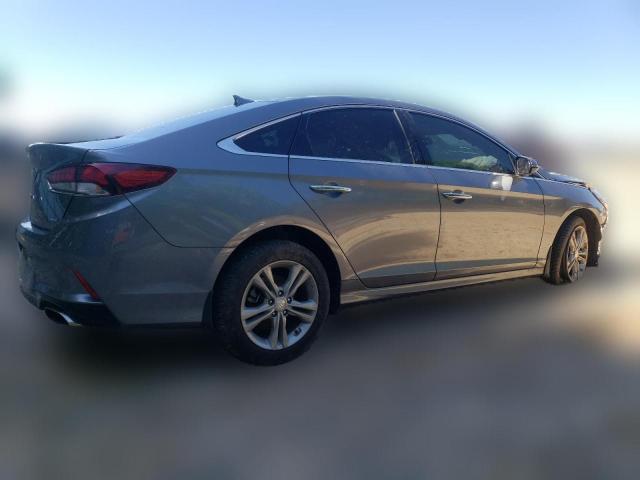 Photo 2 VIN: 5NPE34AF9JH683991 - HYUNDAI SONATA 