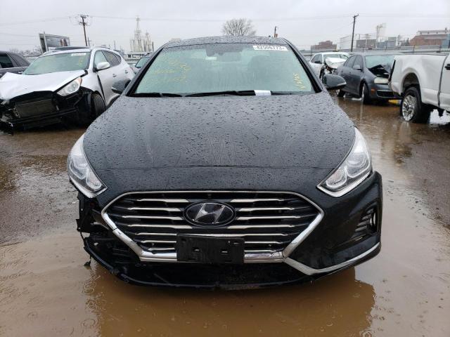 Photo 4 VIN: 5NPE34AF9JH687040 - HYUNDAI SONATA 