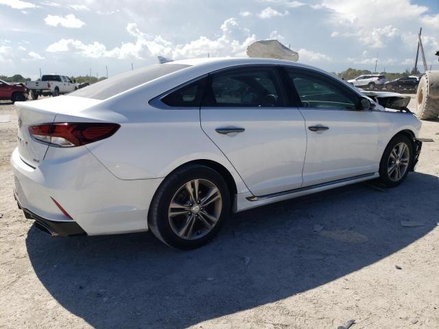 Photo 2 VIN: 5NPE34AF9JH706136 - HYUNDAI SONATA 