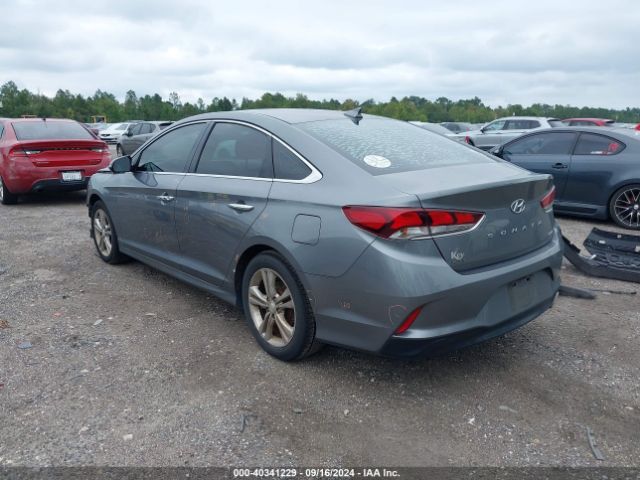 Photo 2 VIN: 5NPE34AF9JH711885 - HYUNDAI SONATA 