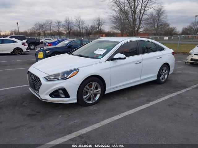 Photo 1 VIN: 5NPE34AF9JH712292 - HYUNDAI SONATA 