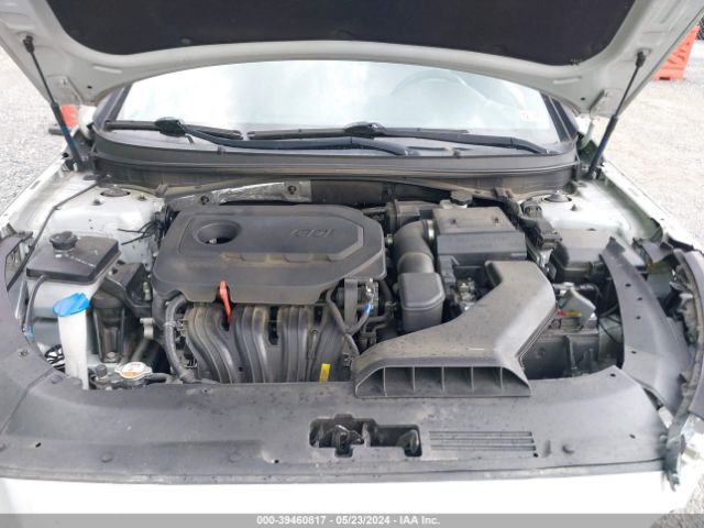 Photo 9 VIN: 5NPE34AF9JH725009 - HYUNDAI SONATA 