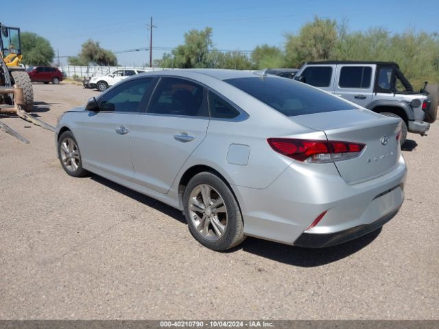 Photo 2 VIN: 5NPE34AF9KH748694 - HYUNDAI SONATA 