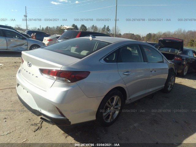 Photo 3 VIN: 5NPE34AF9KH769853 - HYUNDAI SONATA 