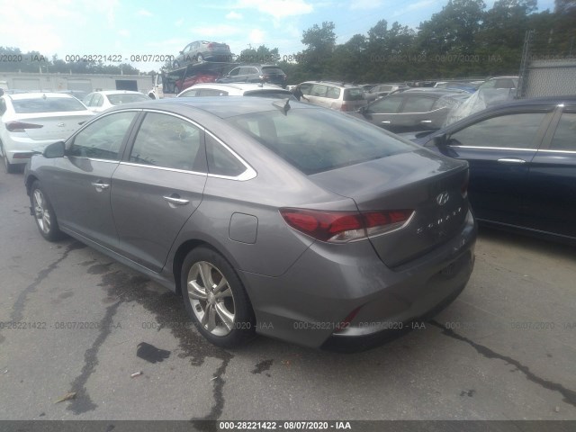 Photo 2 VIN: 5NPE34AF9KH778116 - HYUNDAI SONATA 