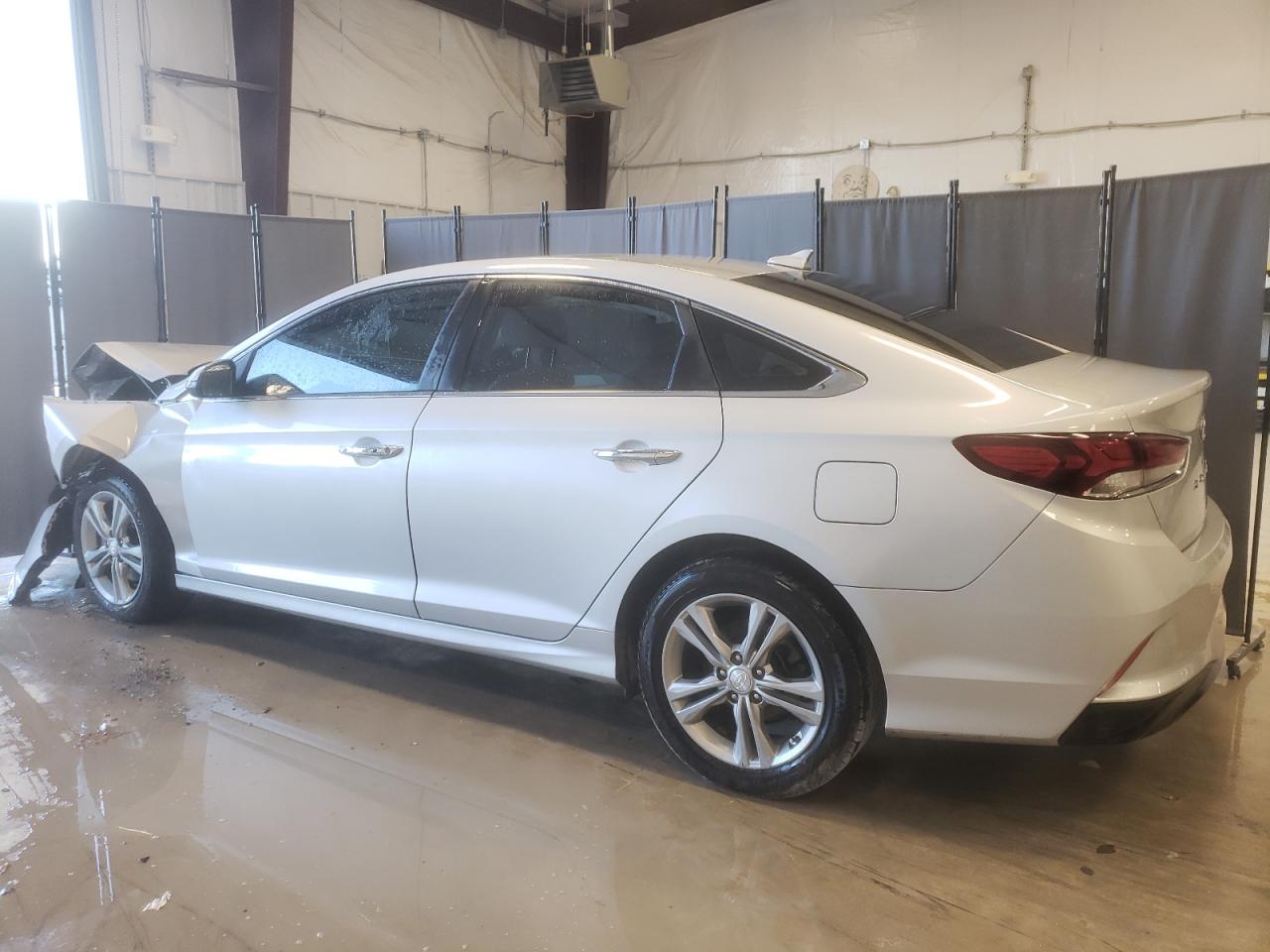 Photo 1 VIN: 5NPE34AF9KH782070 - HYUNDAI SONATA 