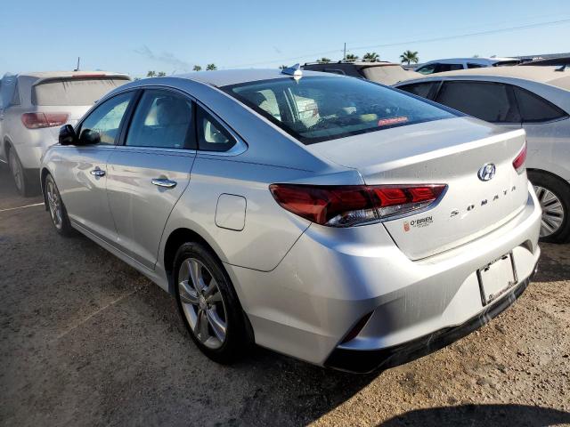 Photo 2 VIN: 5NPE34AF9KH799127 - HYUNDAI SONATA LIM 