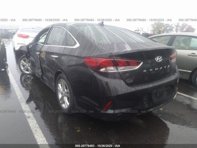 Photo 2 VIN: 5NPE34AF9KH803550 - HYUNDAI SONATA 