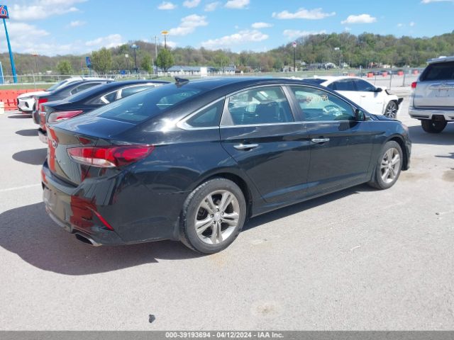 Photo 3 VIN: 5NPE34AF9KH810353 - HYUNDAI SONATA 