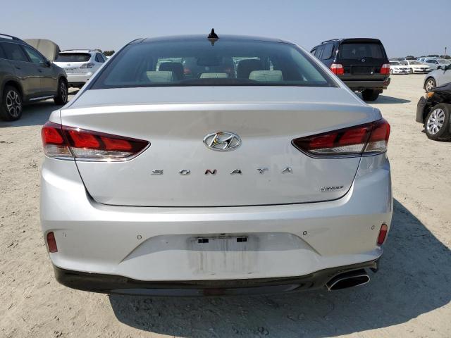 Photo 5 VIN: 5NPE34AF9KH814600 - HYUNDAI SONATA LIM 