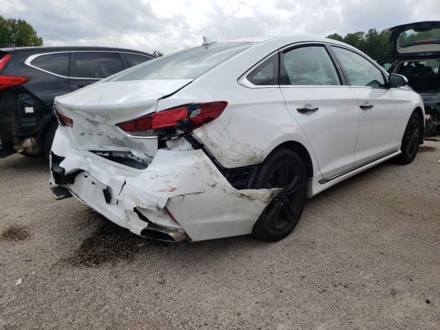 Photo 3 VIN: 5NPE34AF9KH815276 - HYUNDAI SONATA LIM 