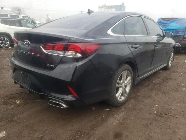 Photo 3 VIN: 5NPE34AF9KH821420 - HYUNDAI SONATA LIM 