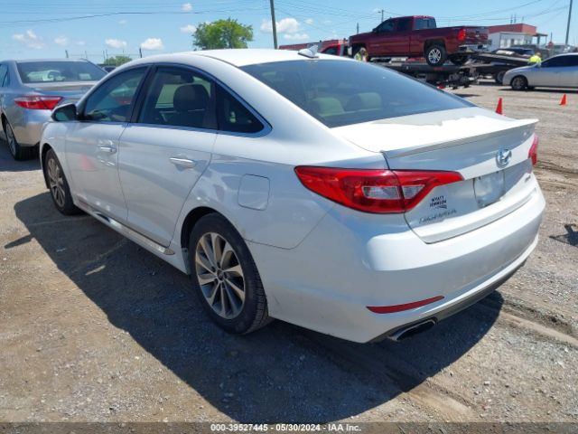 Photo 2 VIN: 5NPE34AFXFH024227 - HYUNDAI SONATA 