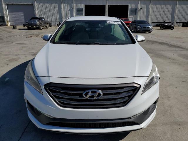 Photo 4 VIN: 5NPE34AFXFH035678 - HYUNDAI SONATA 