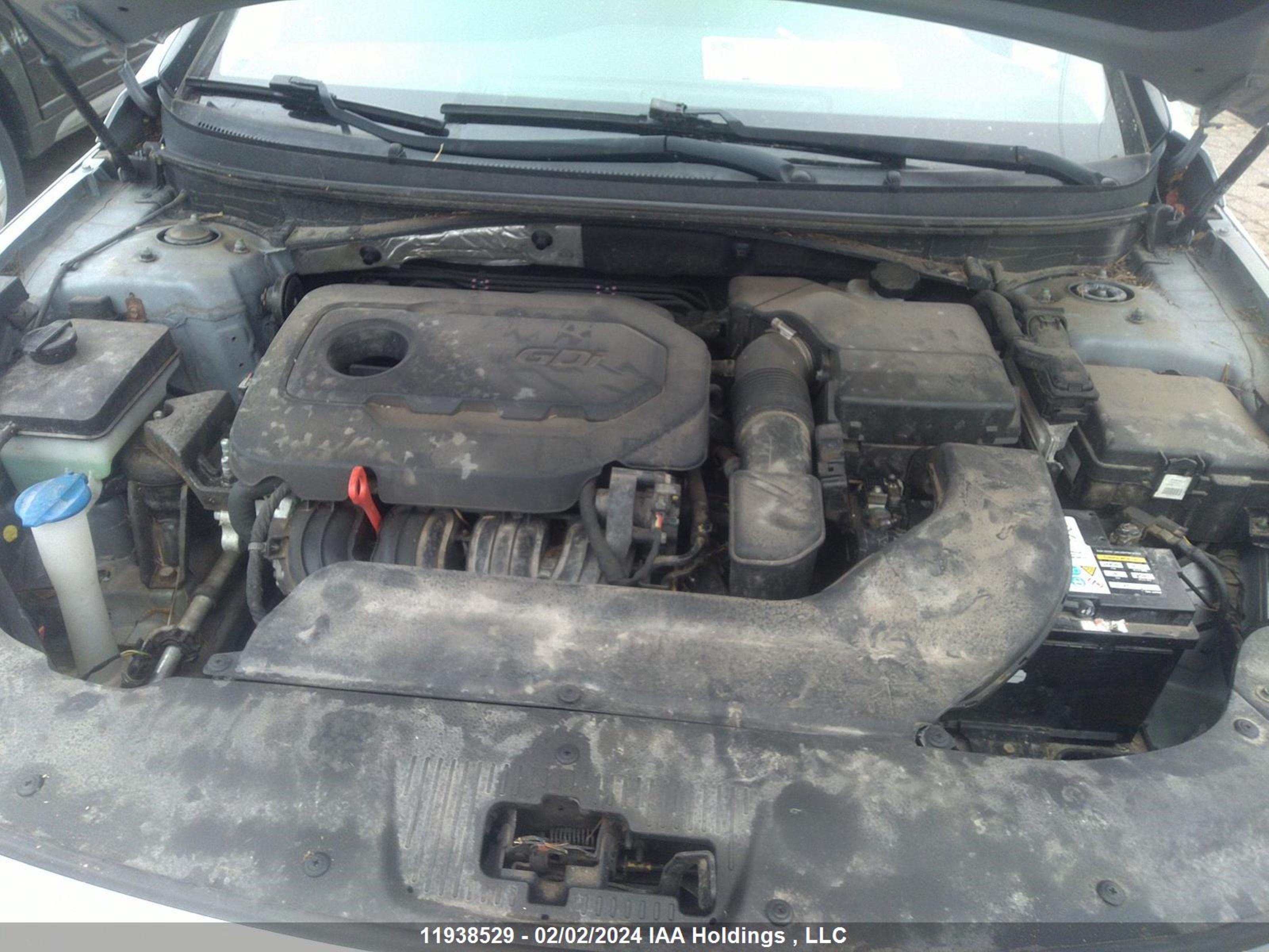 Photo 9 VIN: 5NPE34AFXFH060855 - HYUNDAI SONATA 