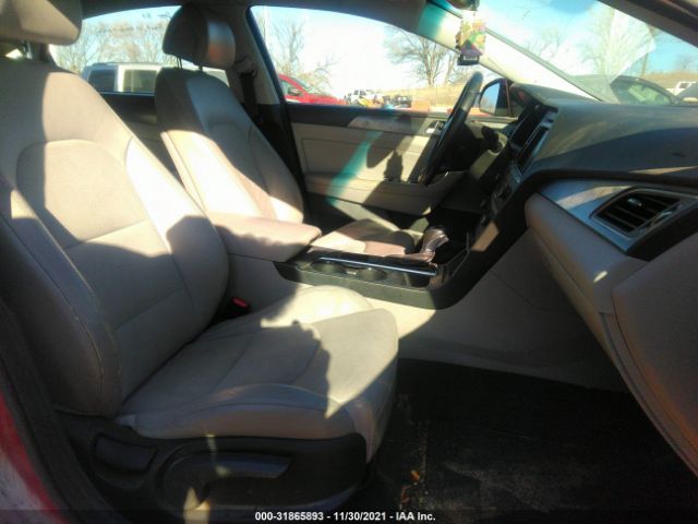 Photo 4 VIN: 5NPE34AFXFH079177 - HYUNDAI SONATA 