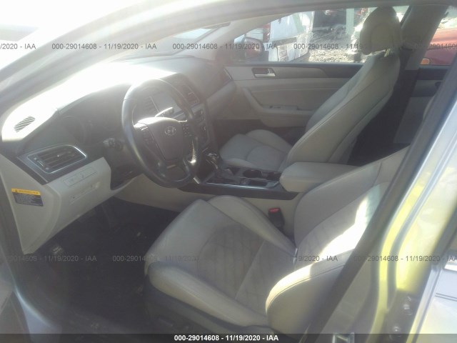 Photo 4 VIN: 5NPE34AFXFH081639 - HYUNDAI SONATA 