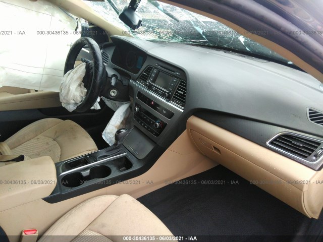 Photo 4 VIN: 5NPE34AFXFH084086 - HYUNDAI SONATA 