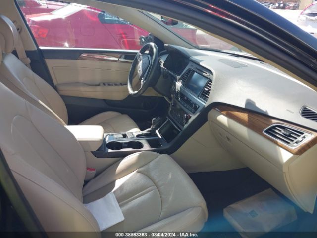 Photo 4 VIN: 5NPE34AFXFH096433 - HYUNDAI SONATA 