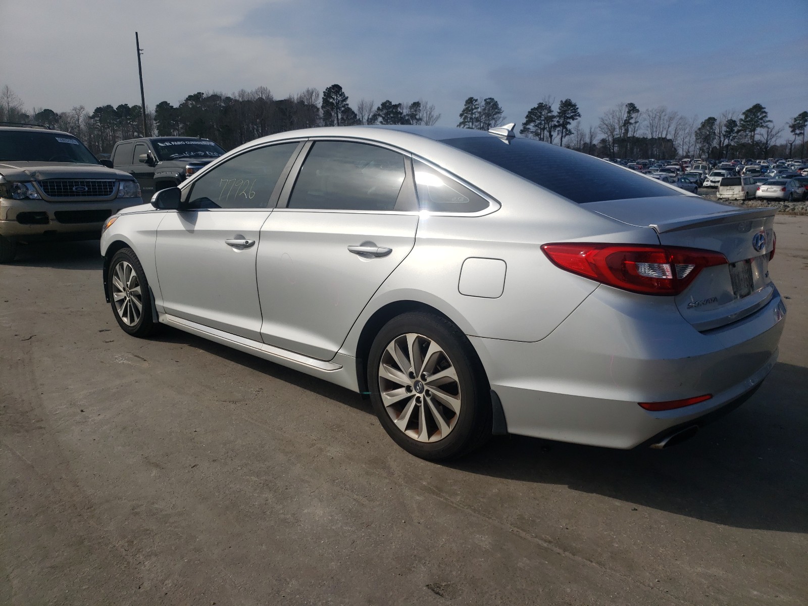 Photo 2 VIN: 5NPE34AFXFH098893 - HYUNDAI SONATA 