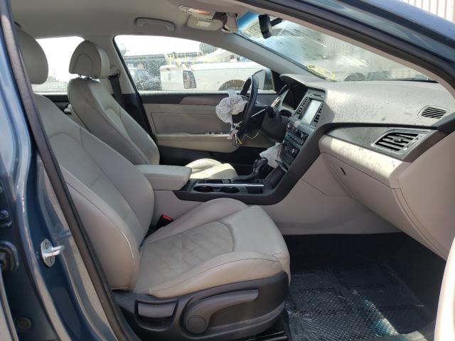 Photo 4 VIN: 5NPE34AFXFH105857 - HYUNDAI SONATA 