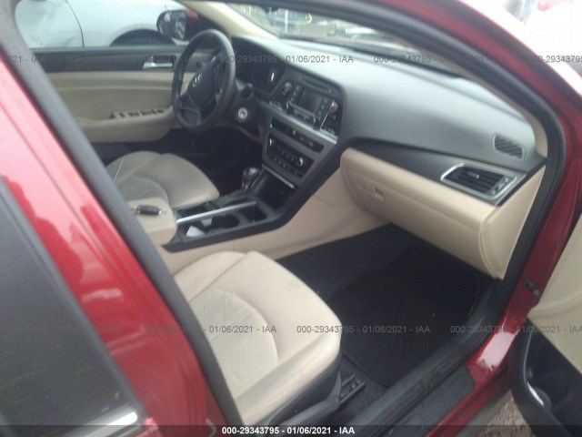 Photo 4 VIN: 5NPE34AFXFH122187 - HYUNDAI SONATA 