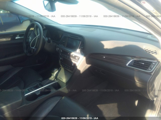 Photo 4 VIN: 5NPE34AFXFH134727 - HYUNDAI SONATA 