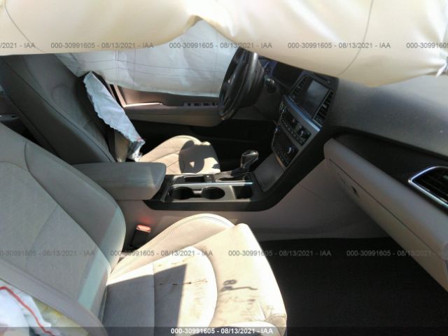 Photo 4 VIN: 5NPE34AFXFH148188 - HYUNDAI SONATA 