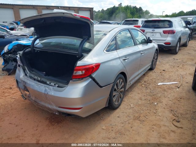 Photo 3 VIN: 5NPE34AFXFH165976 - HYUNDAI SONATA 