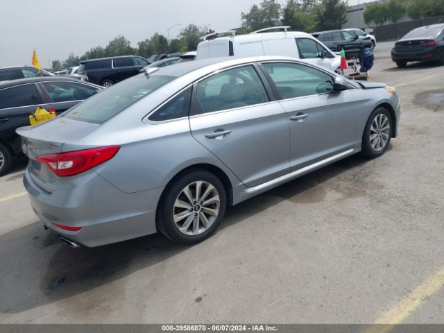 Photo 3 VIN: 5NPE34AFXFH208888 - HYUNDAI SONATA 