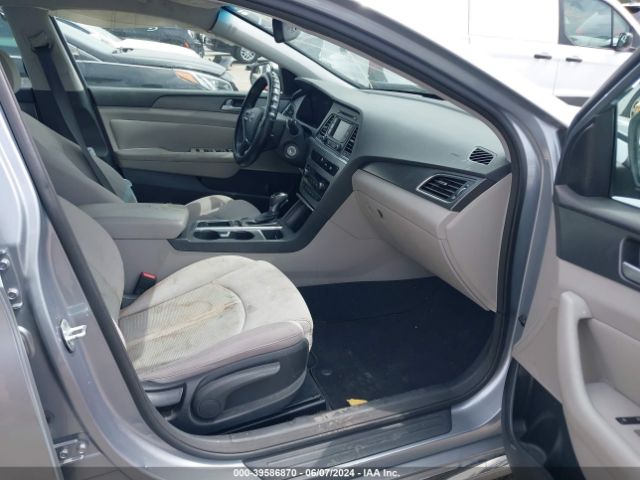 Photo 4 VIN: 5NPE34AFXFH208888 - HYUNDAI SONATA 