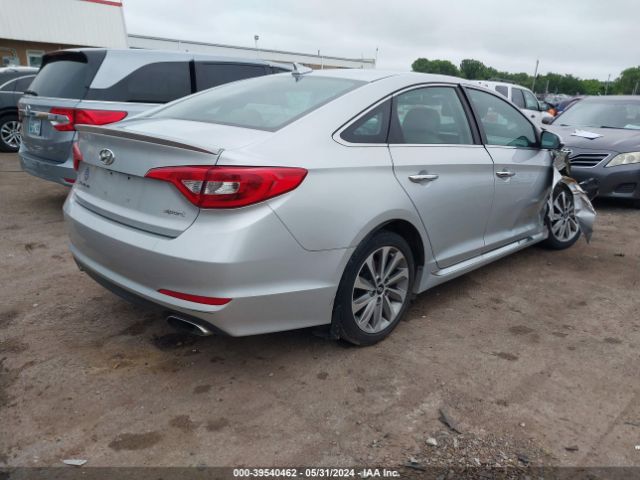 Photo 3 VIN: 5NPE34AFXFH216988 - HYUNDAI SONATA 