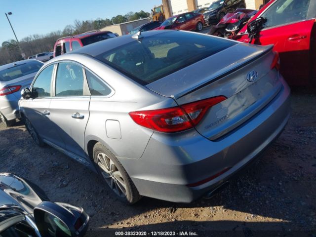 Photo 2 VIN: 5NPE34AFXFH228820 - HYUNDAI SONATA 