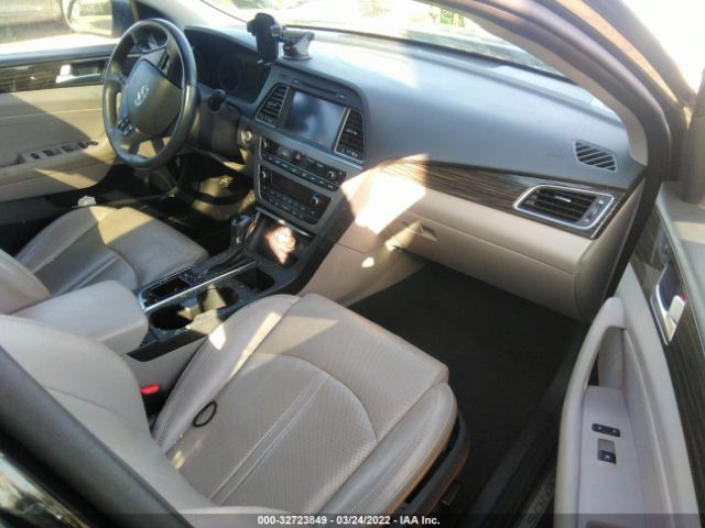 Photo 4 VIN: 5NPE34AFXFH230471 - HYUNDAI SONATA 