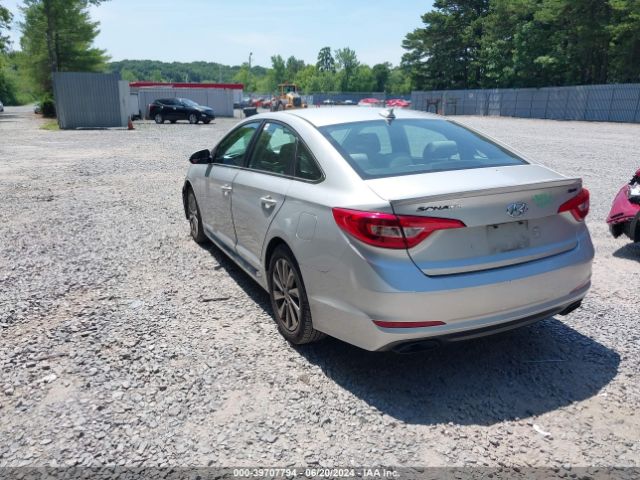 Photo 2 VIN: 5NPE34AFXFH252440 - HYUNDAI SONATA 