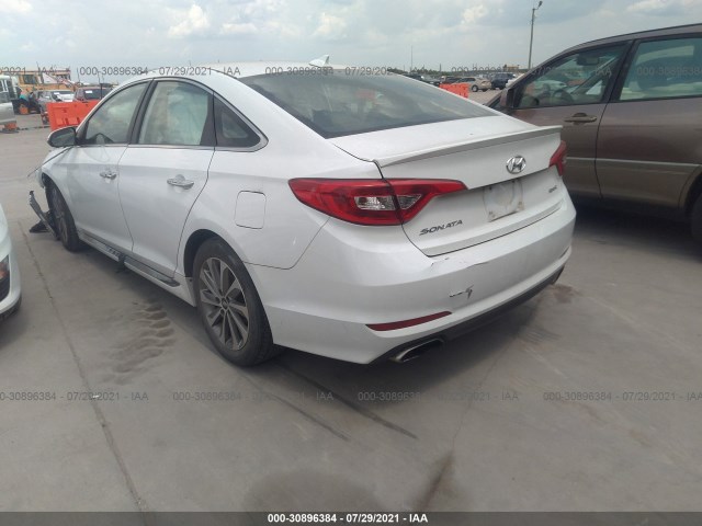 Photo 2 VIN: 5NPE34AFXGH290879 - HYUNDAI SONATA 