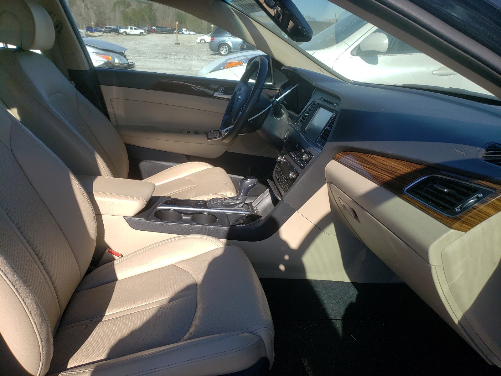 Photo 4 VIN: 5NPE34AFXGH297895 - HYUNDAI SONATA SPO 