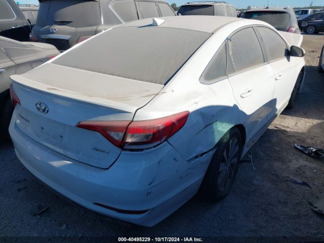 Photo 3 VIN: 5NPE34AFXGH330247 - HYUNDAI SONATA 