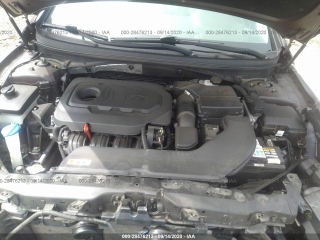 Photo 9 VIN: 5NPE34AFXGH330975 - HYUNDAI SONATA 