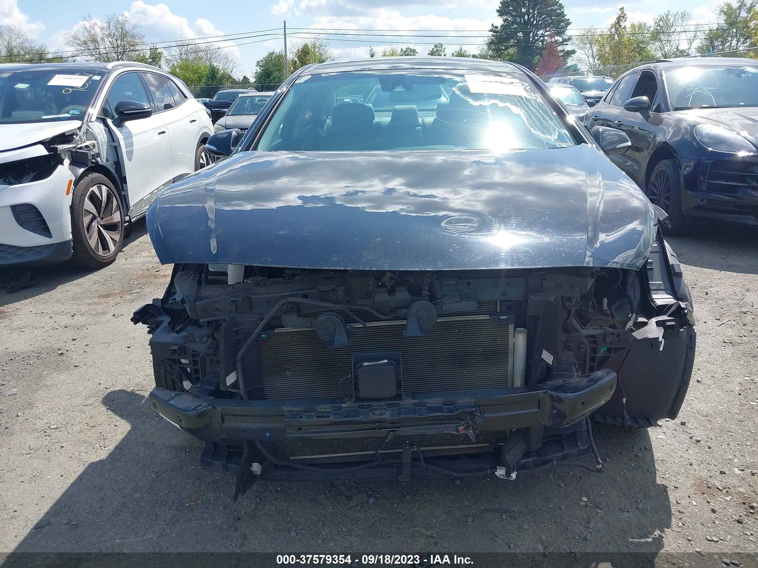 Photo 5 VIN: 5NPE34AFXGH331317 - HYUNDAI SONATA 